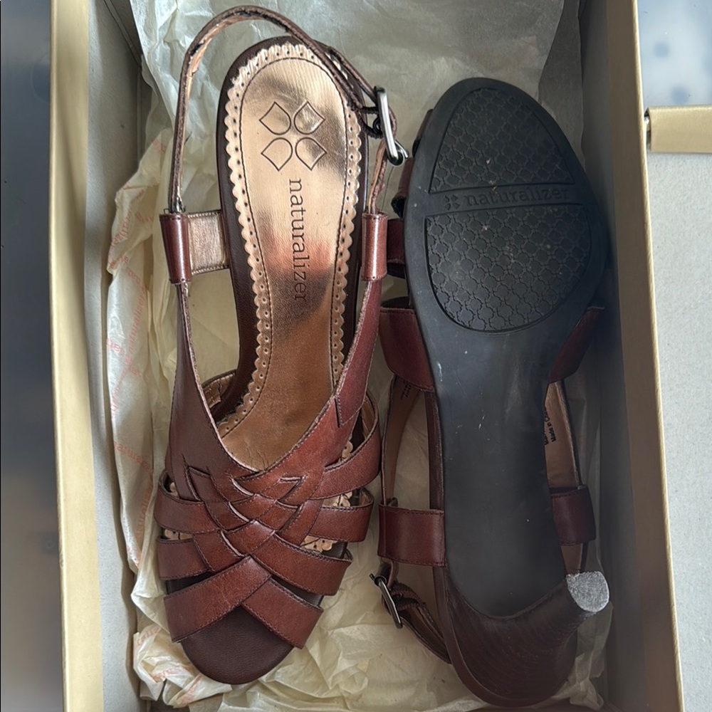 Naturalizer Women's Dark Brown Strappy Sandals Lea 8.5